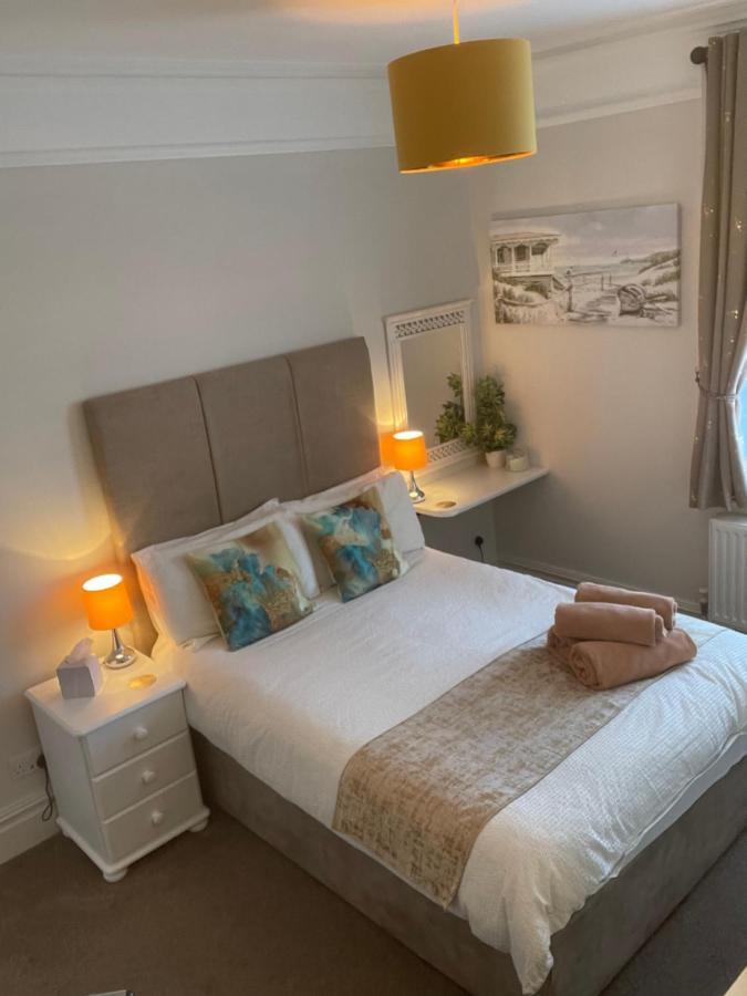 Rivendell Guest House Суонидж Экстерьер фото